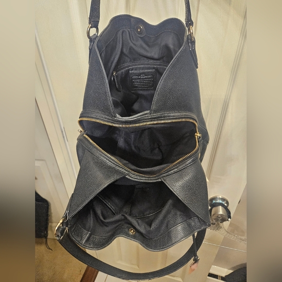 Coach edie black leather handbag shoulderbag purse - Picture 10 of 16
